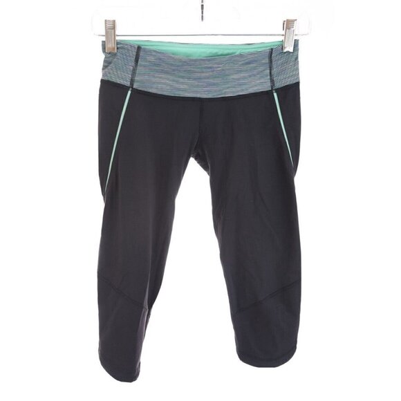 Lululemon Gray Cropped Yoga Leggings Capri Zip Back Pocket Women Sz 4 Small - Picture 1 of 5